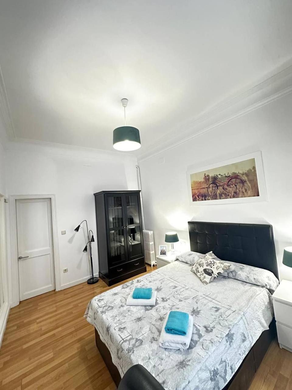برشلونة Rooms Tetu المظهر الخارجي الصورة